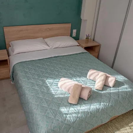 Aitolou Near The Sea *