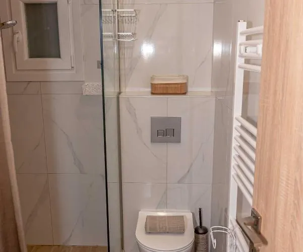 Apartament Aitolou Near The Sea